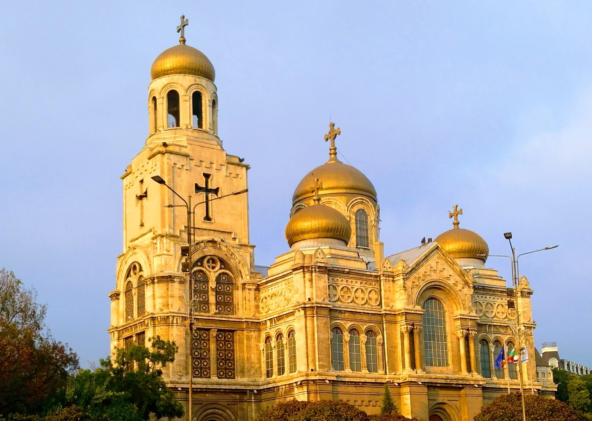 GEMS-OF-VARNA-9-½-HRS